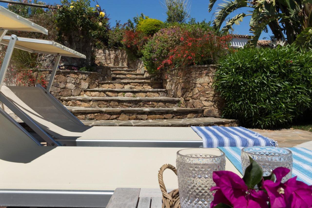 Villa Bougainvillea Con Piscina E Giardino Privato A Pochi Passi Dal Mare カスティアーダス エクステリア 写真
