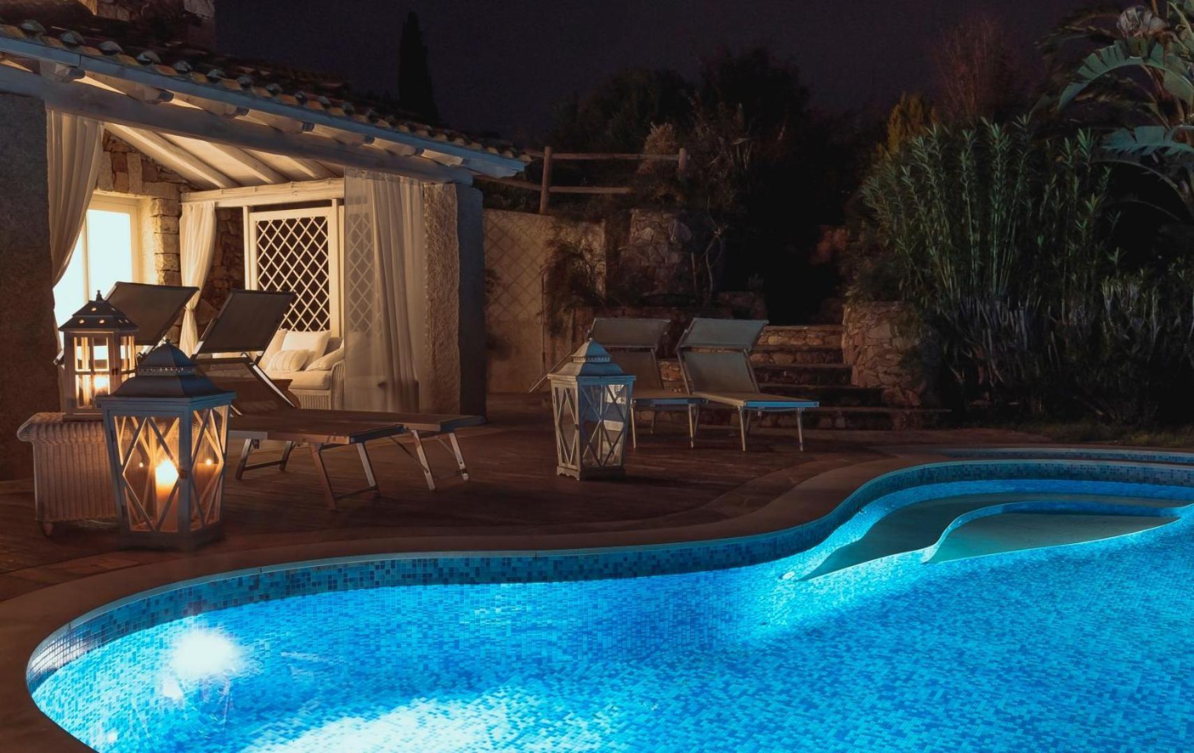 Villa Bougainvillea Con Piscina E Giardino Privato A Pochi Passi Dal Mare カスティアーダス エクステリア 写真